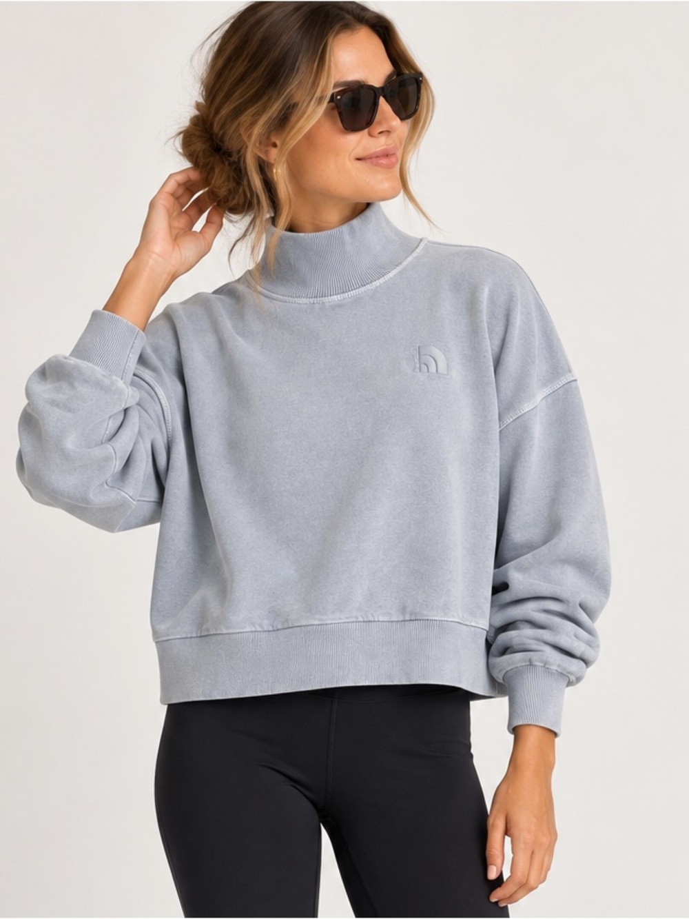The North Face Garment Dyed Mock Neck Pullover Sweatshirt Gray Size Medium